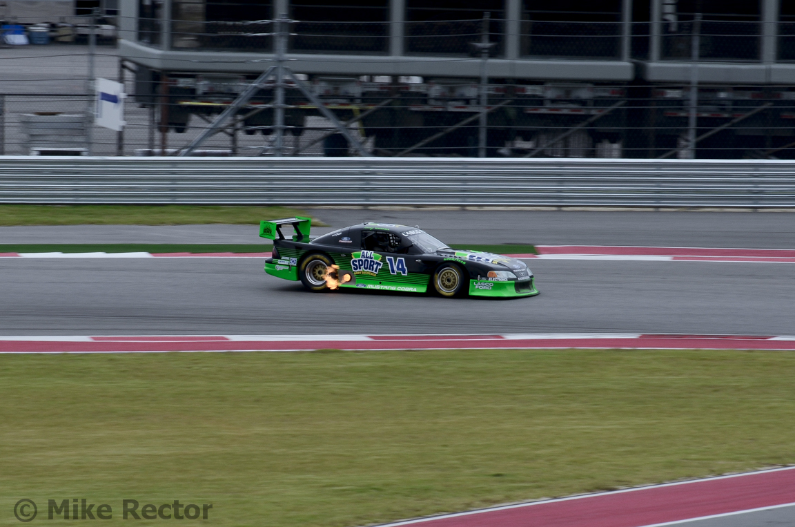 ClassicCarRaces-004.jpg