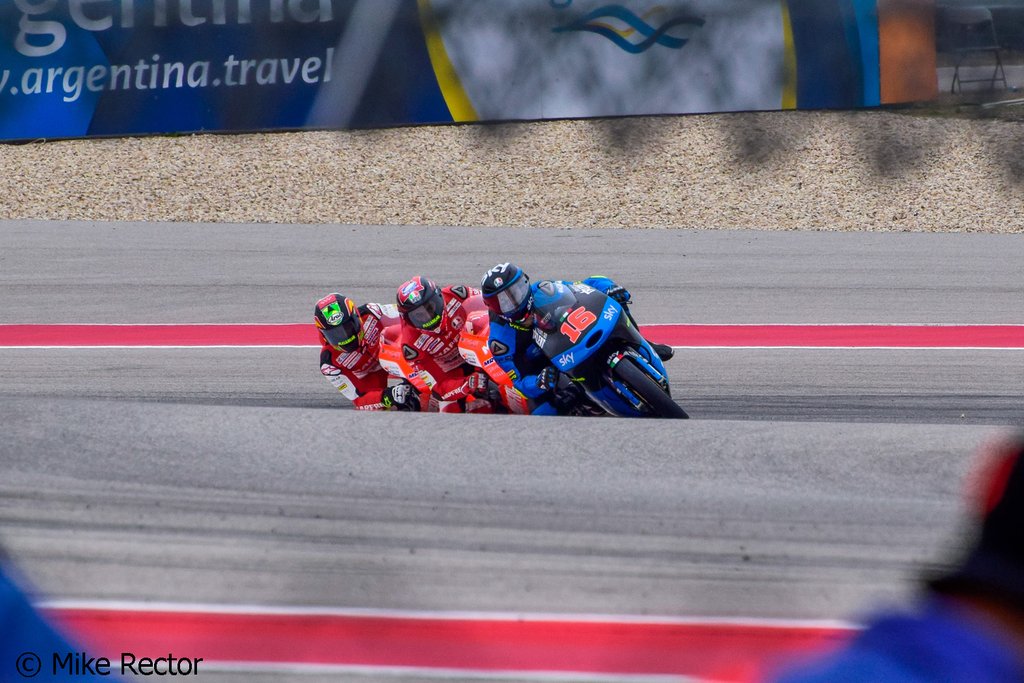 2015.04.11-Moto3 Practice (134).jpg